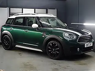 Used 2017 MINI Countryman Cooper ALL4 Green - Interior and Exterior details 4