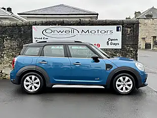 Used 2017 MINI Countryman Cooper Blue - Interior and Exterior details 3