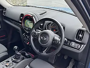 Used 2017 MINI Countryman Cooper Blue - Interior and Exterior details 7