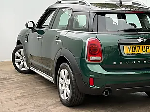Used 2017 MINI Countryman Cooper British Racing Green - Interior and Exterior details 14