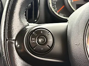 Used 2017 MINI Countryman Cooper British Racing Green - Interior and Exterior details 16