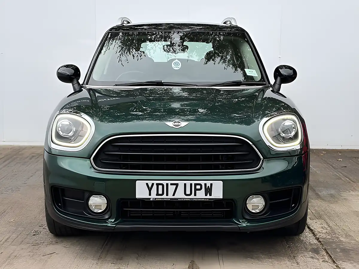 Used 2017 MINI Countryman Cooper British Racing Green - Interior and Exterior details 2