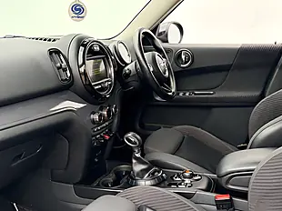 Used 2017 MINI Countryman Cooper British Racing Green - Interior and Exterior details 20