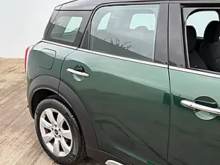 Used 2017 MINI Countryman Cooper British Racing Green - Interior and Exterior details 9