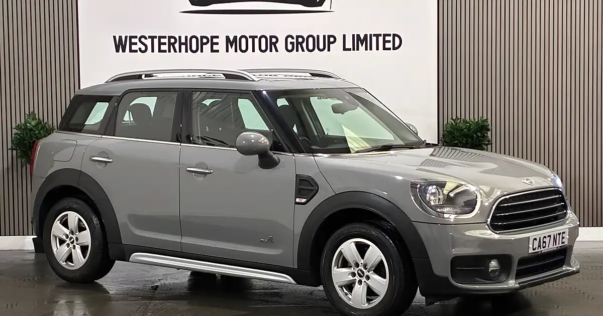 Used 2017 MINI Countryman Cooper Grey - Front View