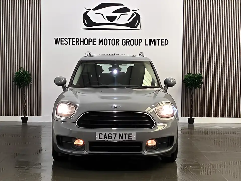 Used 2017 MINI Countryman Cooper Grey - Interior and Exterior details 9