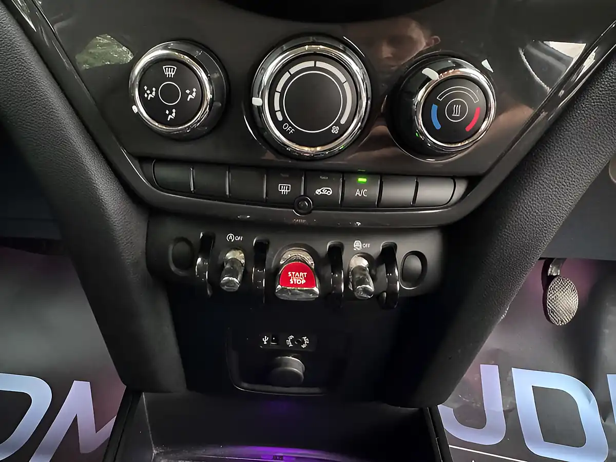 Used 2017 MINI Countryman Cooper Island Blue - Interior and Exterior details 17