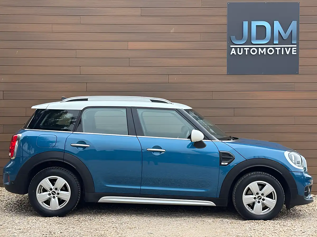 Used 2017 MINI Countryman Cooper Island Blue - Interior and Exterior details 2