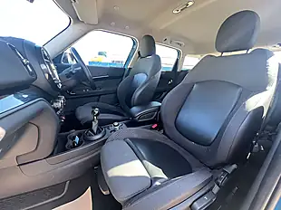Used 2017 MINI Countryman Cooper Island Blue - Interior and Exterior details 15