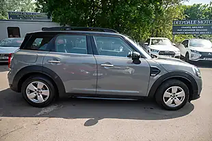 Used 2017 MINI Countryman Cooper Moonwalk Grey - Interior and Exterior details 9