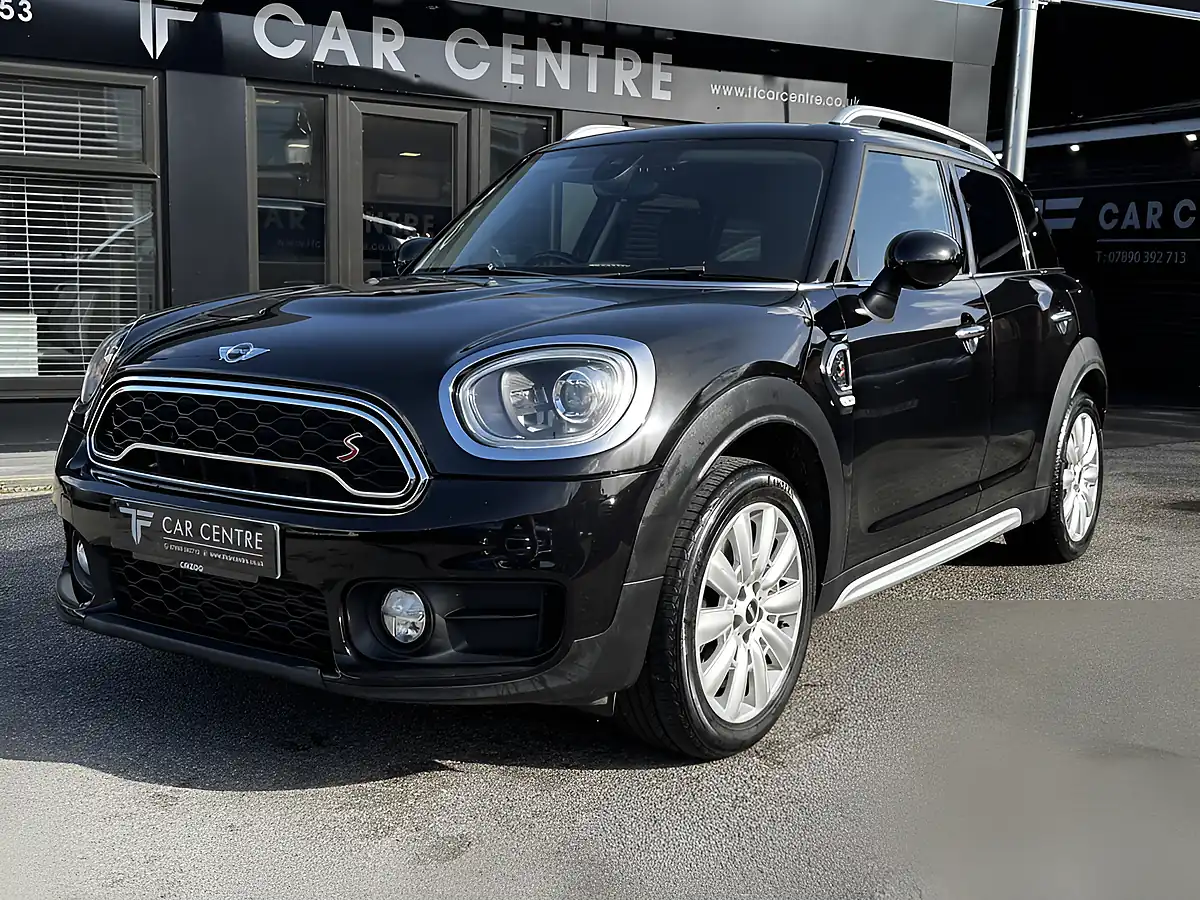 Used 2017 MINI Countryman Cooper S Black - Interior and Exterior details 12