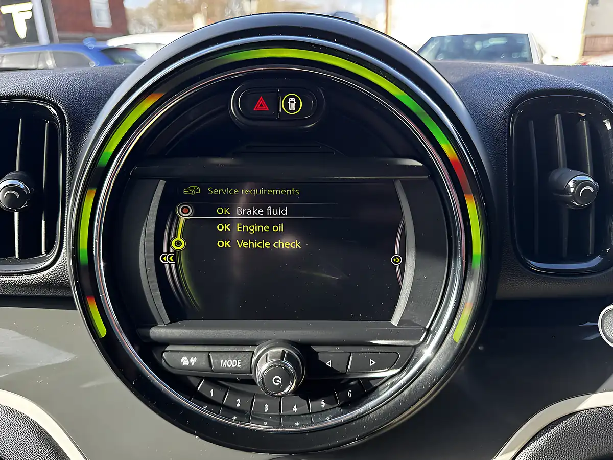 Used 2017 MINI Countryman Cooper S Black - Interior and Exterior details 17