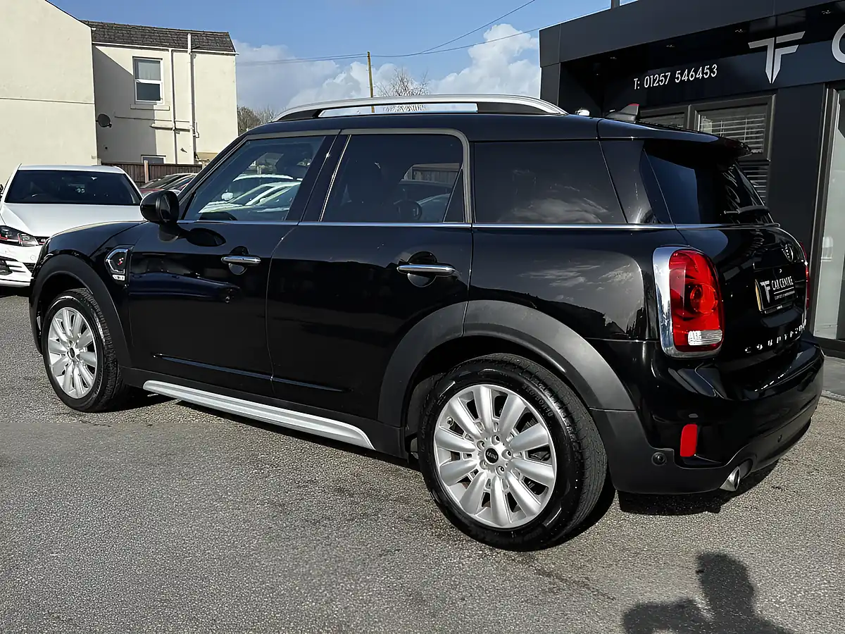 Used 2017 MINI Countryman Cooper S Black - Interior and Exterior details 7
