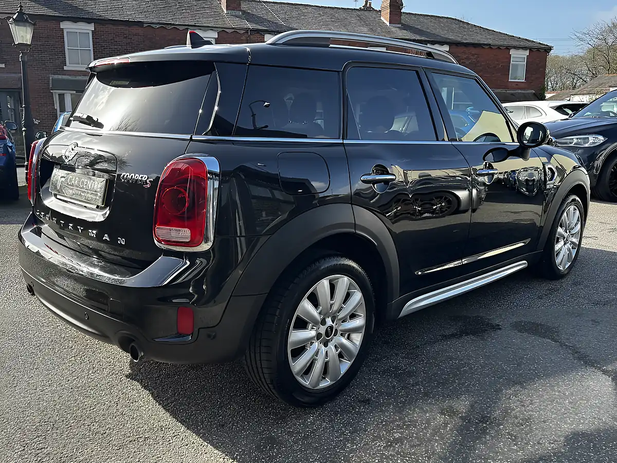 Used 2017 MINI Countryman Cooper S Black - Interior and Exterior details 9