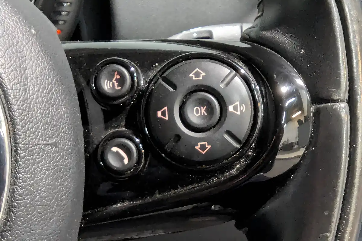 Used 2017 MINI Countryman Cooper S Blue - Interior and Exterior details 14