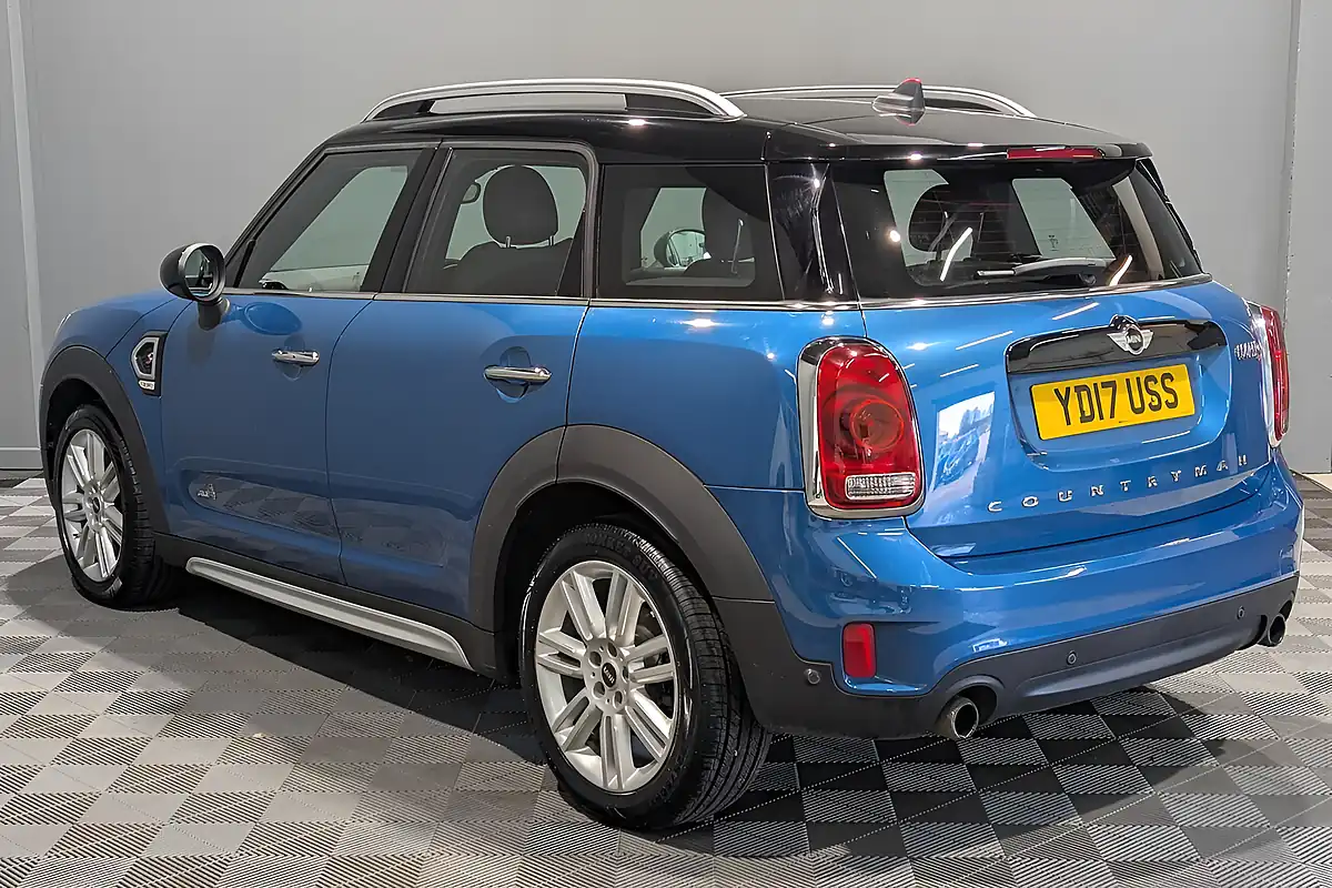 Used 2017 MINI Countryman Cooper S Blue - Interior and Exterior details 8