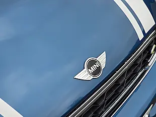Used 2017 MINI Countryman Cooper S E ALL4 Blue - Interior and Exterior details 6