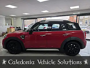 Used 2017 MINI Countryman Cooper S Red - Interior and Exterior details 10