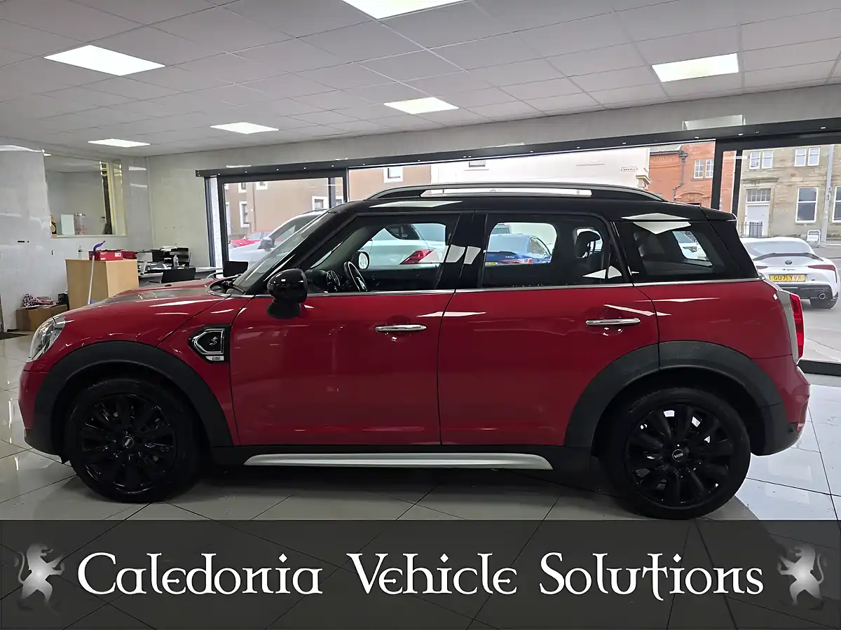 Used 2017 MINI Countryman Cooper S Red - Interior and Exterior details 10