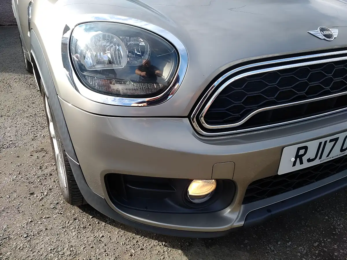 Used 2017 MINI Countryman Cooper S Silver - Interior and Exterior details 11