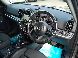 Used 2017 MINI Countryman Cooper S Silver - Interior and Exterior details 14