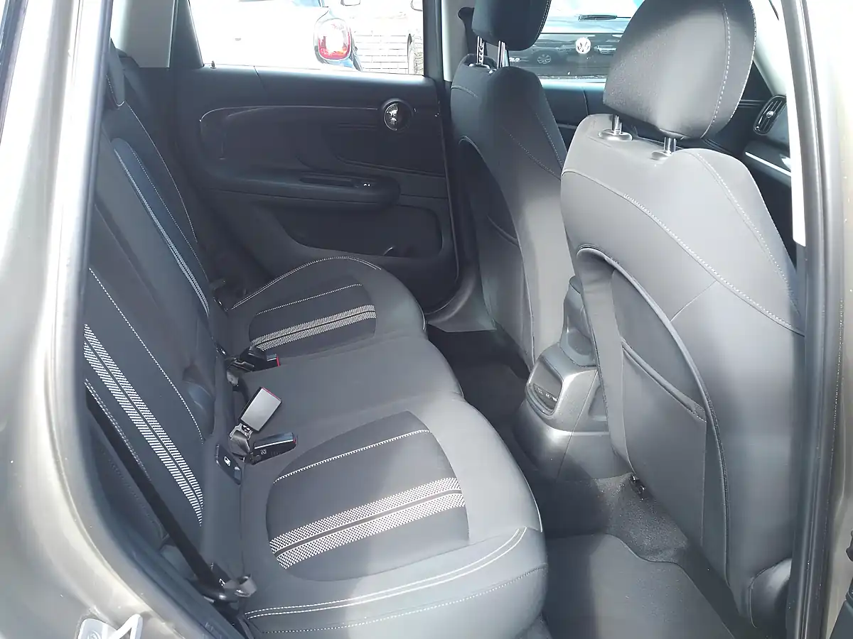 Used 2017 MINI Countryman Cooper S Silver - Interior and Exterior details 17