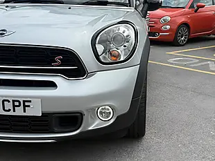 Used 2017 MINI Countryman Cooper S Silver - Interior and Exterior details 10