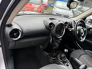 Used 2017 MINI Countryman Cooper S Silver - Interior and Exterior details 14