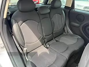 Used 2017 MINI Countryman Cooper S Silver - Interior and Exterior details 16