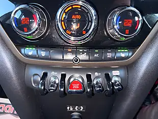 Used 2017 MINI Countryman Cooper Silver - Interior and Exterior details 17