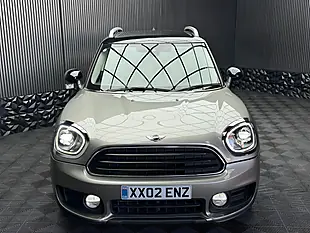 Used 2017 MINI Countryman Cooper Silver - Interior and Exterior details 2