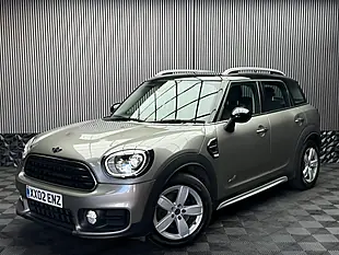 Used 2017 MINI Countryman Cooper Silver - Interior and Exterior details 3