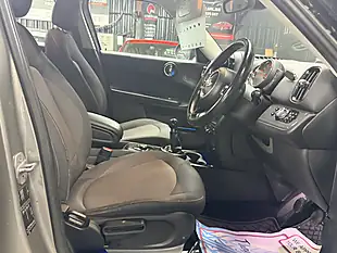 Used 2017 MINI Countryman Cooper Silver - Interior and Exterior details 16