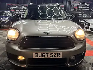 Used 2017 MINI Countryman Cooper Silver - Interior and Exterior details 5