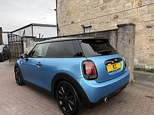 Used 2017 MINI Hatch Chilli Sport Pack Blue - Interior and Exterior details 14