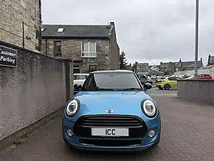 Used 2017 MINI Hatch Chilli Sport Pack Blue - Interior and Exterior details 5