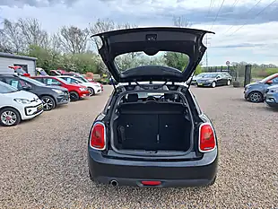 Used 2017 MINI Hatch Cooper Black - Interior and Exterior details 11