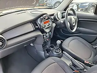 Used 2017 MINI Hatch Cooper Black - Interior and Exterior details 2