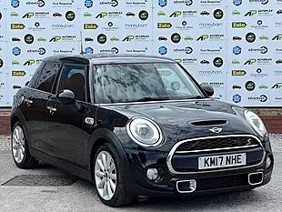 Used 2017 MINI Hatch Cooper Black - Interior and Exterior details 3
