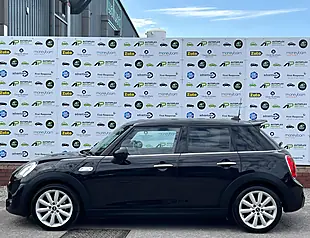 Used 2017 MINI Hatch Cooper Black - Interior and Exterior details 7