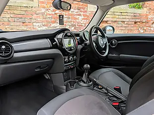 Used 2017 MINI Hatch Cooper Black - Interior and Exterior details 14