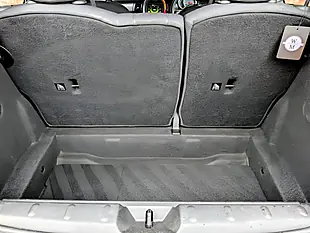 Used 2017 MINI Hatch Cooper Black - Interior and Exterior details 17