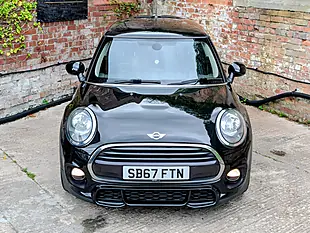 Used 2017 MINI Hatch Cooper Black - Interior and Exterior details 19