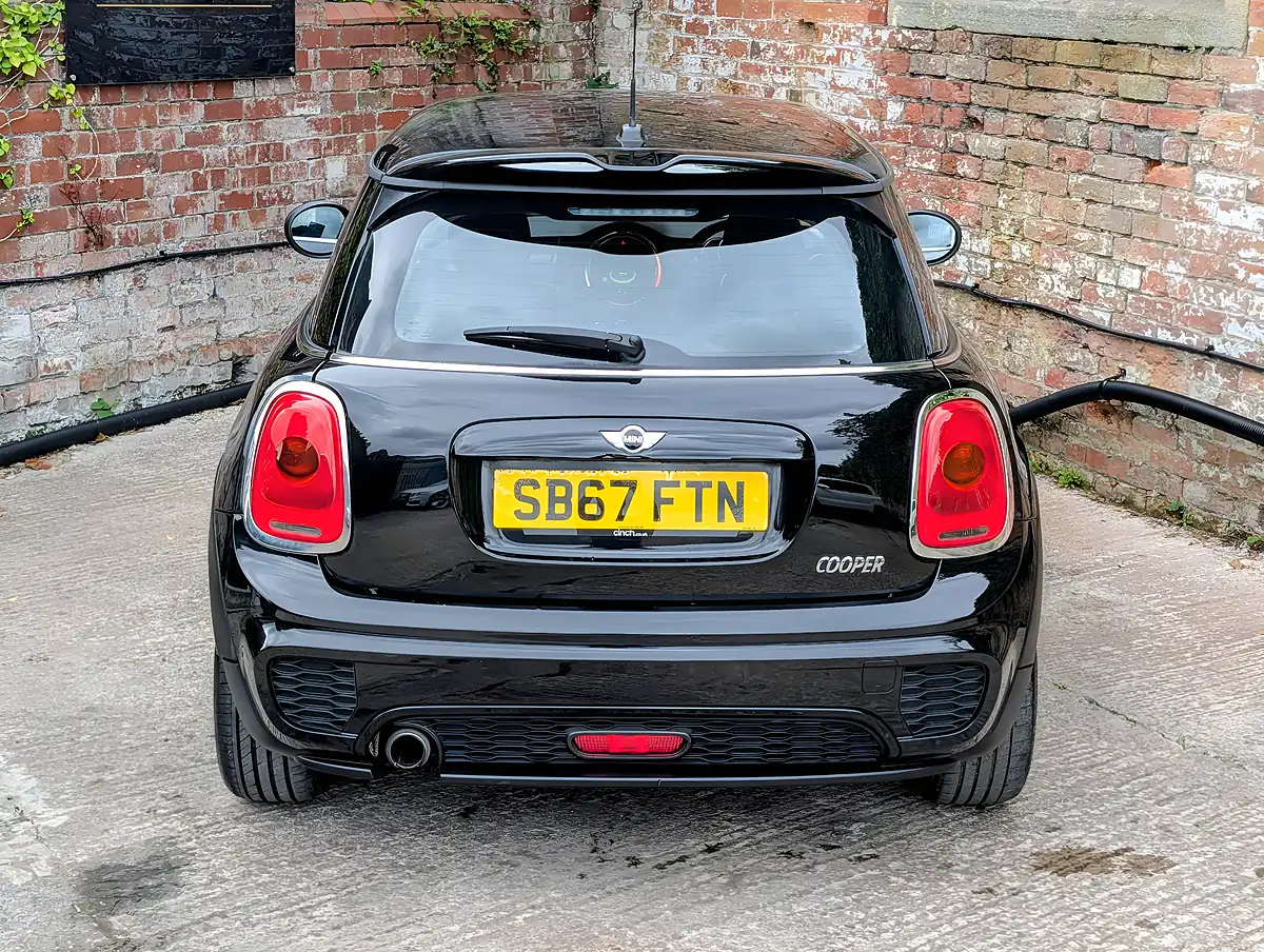 Used 2017 MINI Hatch Cooper Black - Interior and Exterior details 9