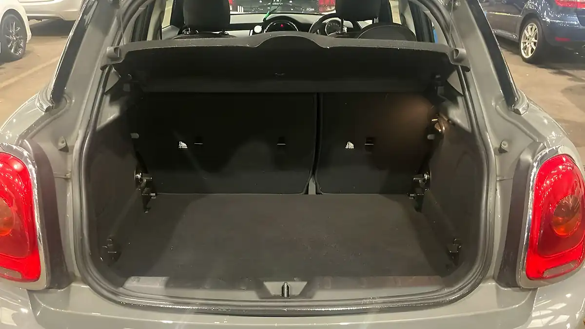 Used 2017 MINI Hatch Cooper Grey - Interior and Exterior details 9