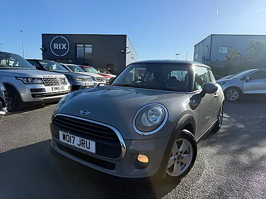 2017 MINI Hatch Cooper 1.5