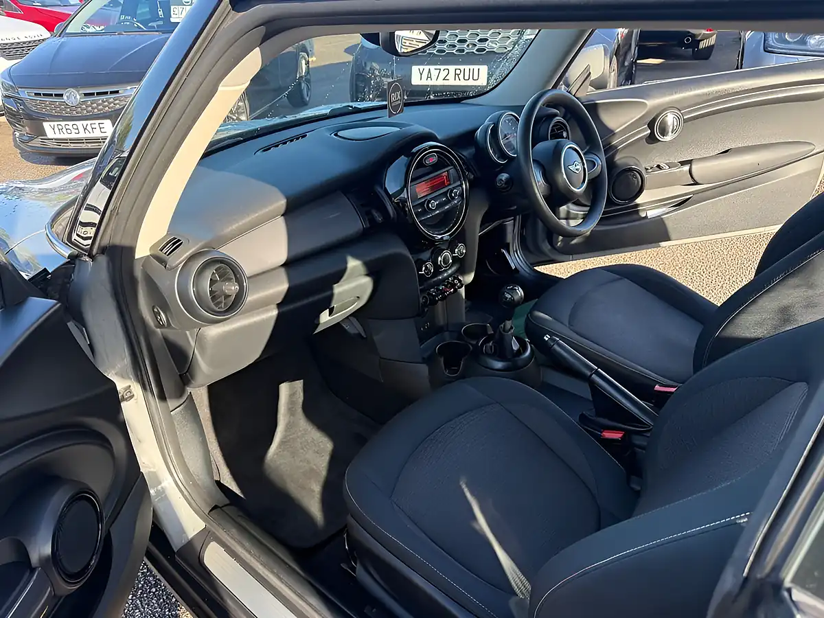 Used 2017 MINI Hatch Cooper Grey - Interior and Exterior details 17