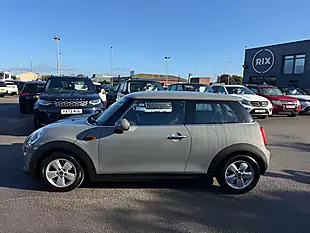 Used 2017 MINI Hatch Cooper Grey - Interior and Exterior details 3