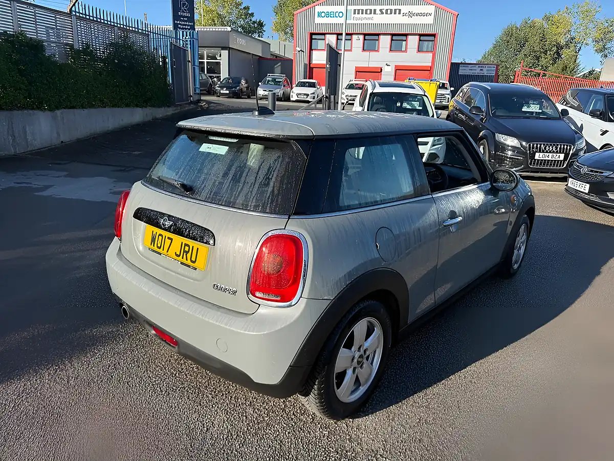 Used 2017 MINI Hatch Cooper Grey - Interior and Exterior details 8