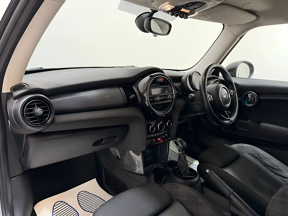 Used 2017 MINI Hatch Cooper Grey - Interior and Exterior details 12